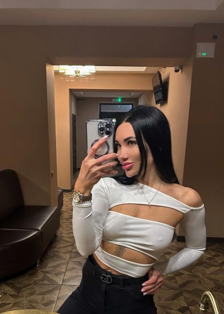 Индивидуалка Аделина фото № 2 в городе Каменск-Шахтинский